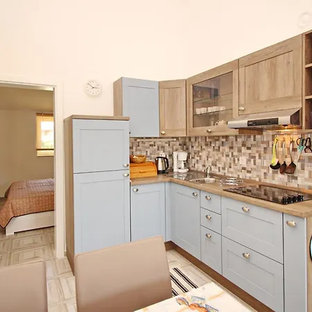 Apartment With A Parking Space Baska, Krk - 22700