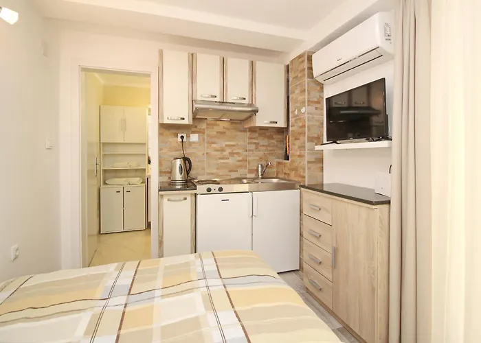 With Parking Space Baska, Krk - 22700 Apartman